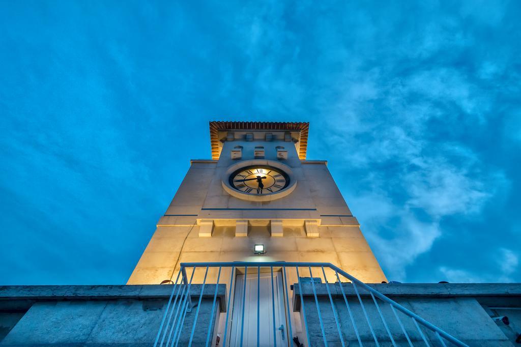 Five Stars 8 Building * Lissabon